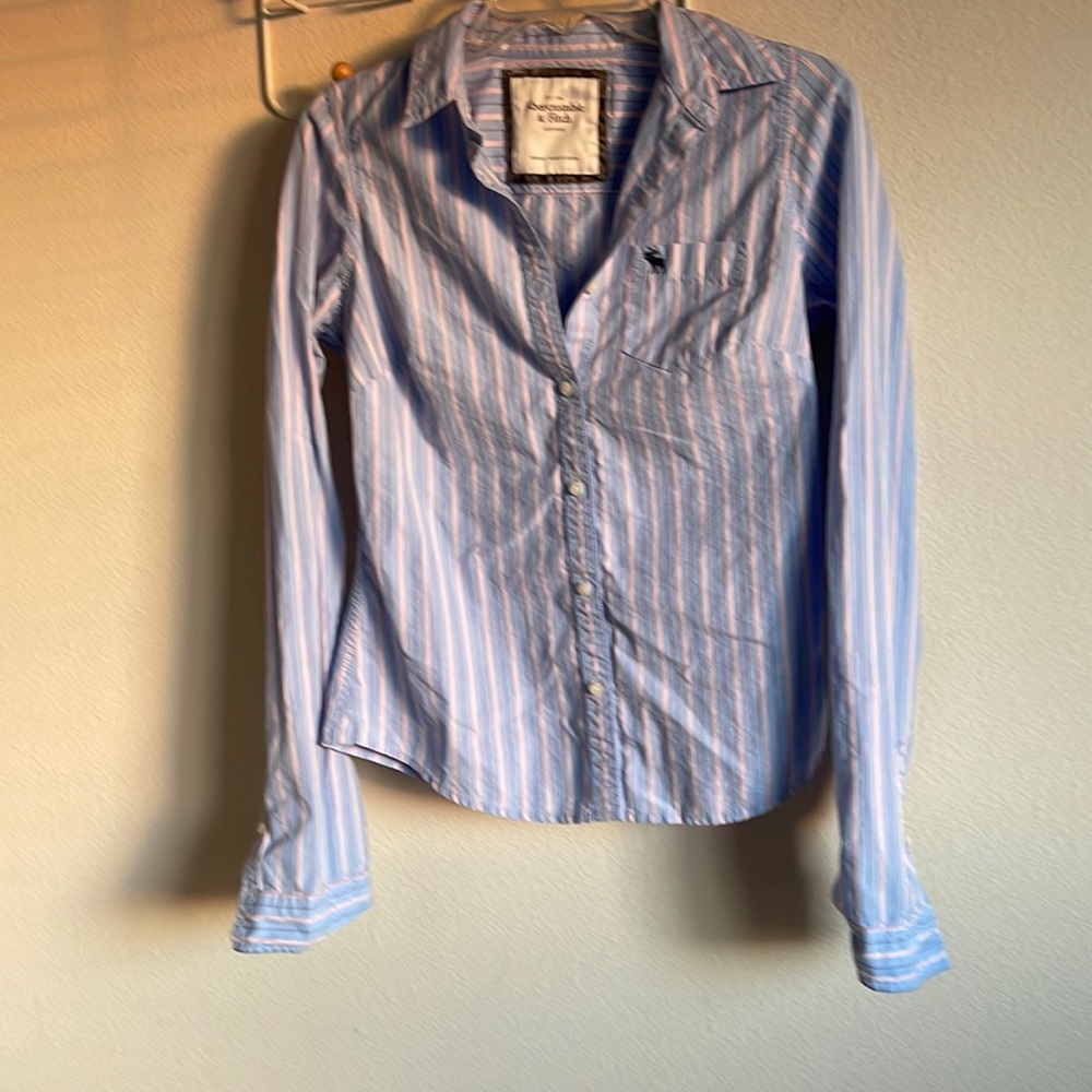 Abercrombie & Fitch Light Blue and White Striped Button-Down Shirt